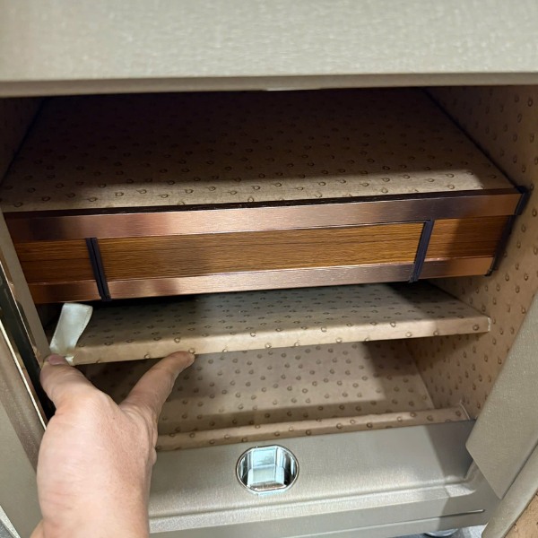 Hình ảnh Két sắt nhập khẩu bofa 45BJ mini vân tay kết nối điện thoại3