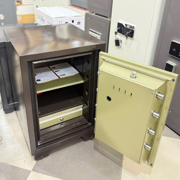 Hình ảnh Két sắt hàn quốc TH120DM chống cháy khóa cơ trusafe đổi mã2