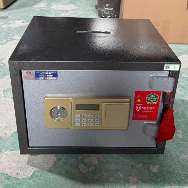 Hình ảnh Két sắt mini có khe bỏ tiền KW39E CD có lỗ bỏ tiền3