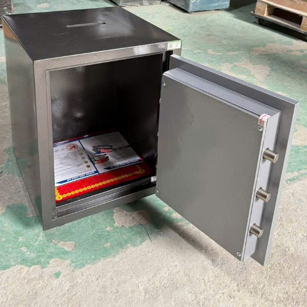 Hình ảnh Két sắt có khe bỏ tiền thu ngân KW58E CD lỗ mặt trước và trên nóc2