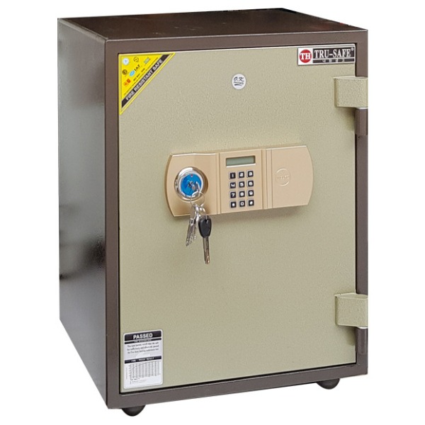 Hình ảnh thực tế két sắt Hàn Quốc Trusafe HQ683DT tại cửa hàng