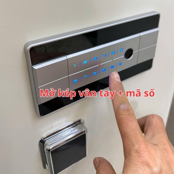 Két sắt KIVA mở kép vân tay kết hợp với mã số ( ấn 99 nhả SET)