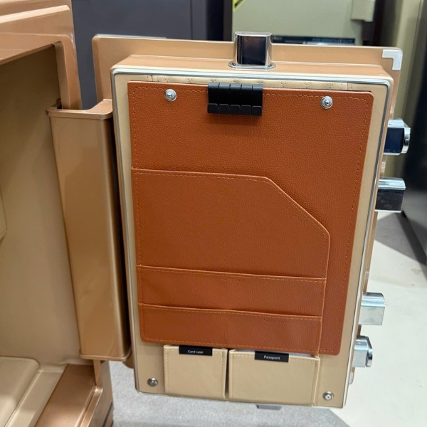 Hình ảnh Két sắt Nhập khẩu AIPU ZR-60VI Công nghệ chíp FPC hiện đại3