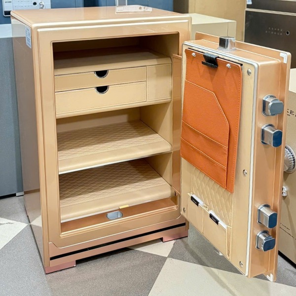 Nội thất Két sắt nhập khẩu AIPU ZR-70VI bọc da cao cấp, thiết kế các ngăn khoa học