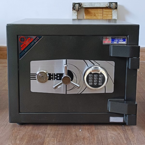 Hình ảnh Két sắt mini siêu cường Việt Tiệp KSC39FE vân tay điện tử0