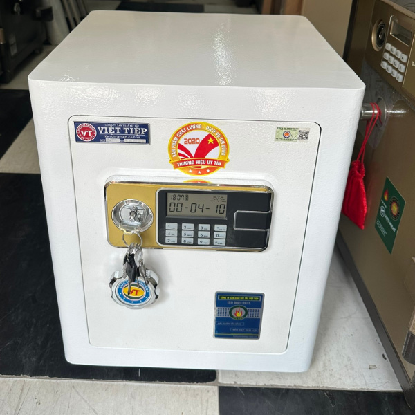 Hình ảnh Két sắt siêu cường Việt Tiệp KSC55E điện tử màu đen, trắng0