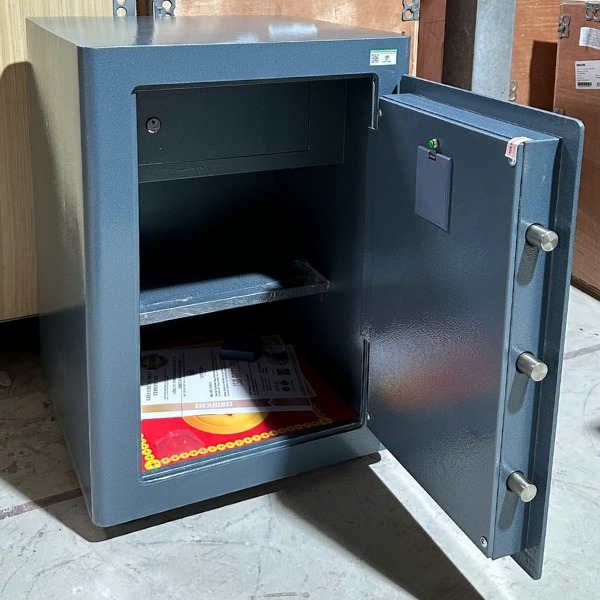 Hình ảnh Két sắt tài lộc Việt Tiệp KW63SCE điện tử-70kg2