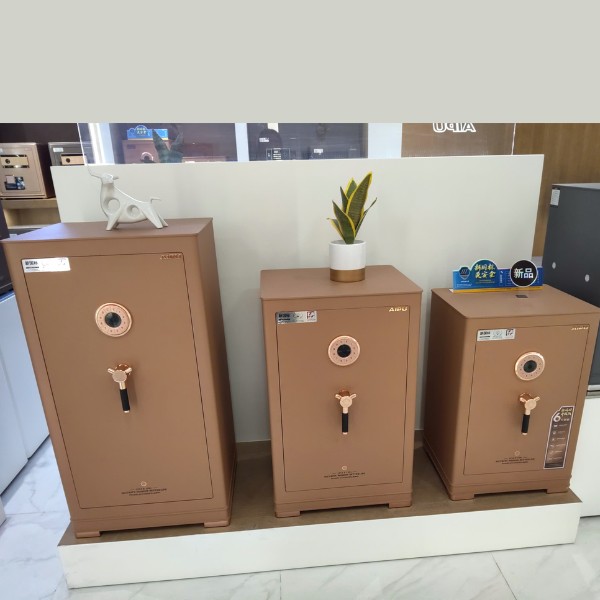 Két sắt IPU XC60 nhập khẩu nguyên chiếc có kết nối điện thoại