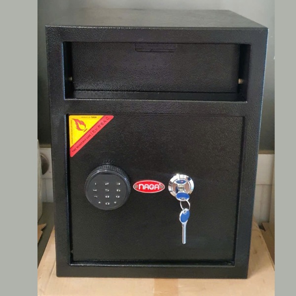 Két sắt thu ngân DS50 có khay thả tiền an toàn bảo mật bằng mã điện tử