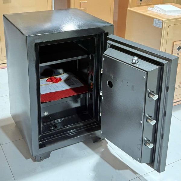 Hình ảnh Két sắt điện tử chống cháy TOKYO TKO79E 130kg màu đen1