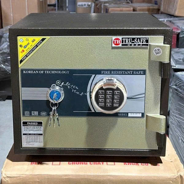 Két sắt mini vân tay HQ38VTDT cỡ nhỏ chống cháy
