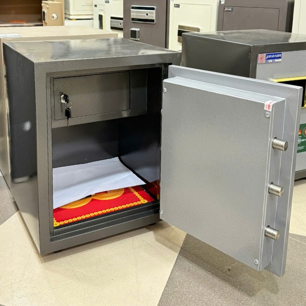 Hình ảnh Két sắt điện tử chống cháy Việt nhật VN33DT có báo động1