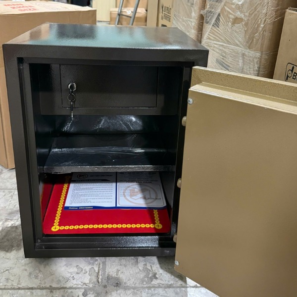 Hình ảnh Két sắt chống cháy VN40DT màu vàng gold khóa điện tử1