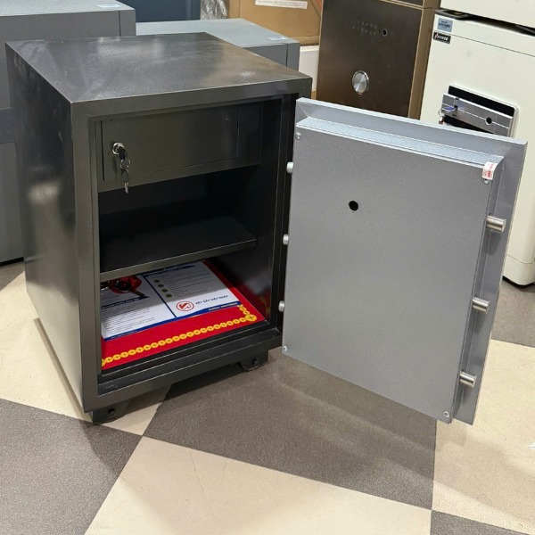 Hình ảnh Két sắt Việt Nhật VN79DM cơ đổi mã chống cháy( gia đình- văn phòng)2