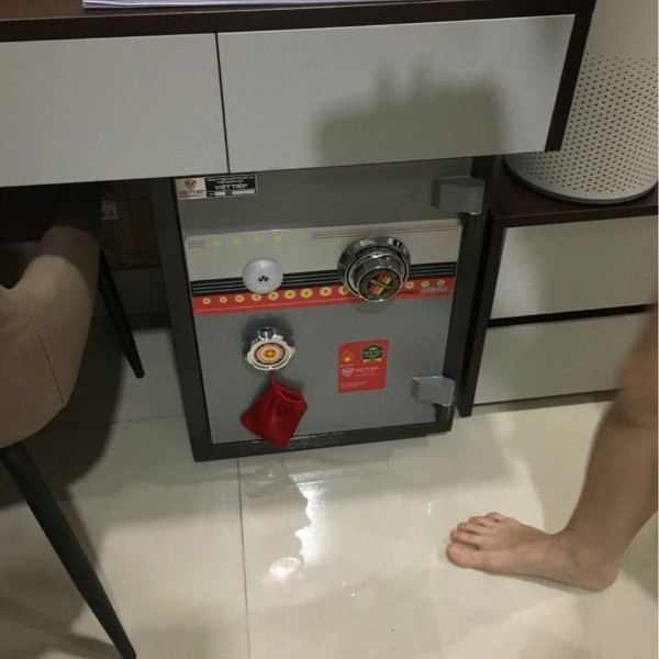Két sắt Việt Tiệp KW52DM cơ đổi mã chính hãng