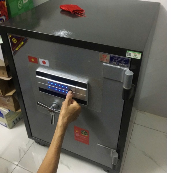 Hướng dẫn khách hàng sử dụng két sắt KW88FE mở bằng vân tay và kết nối điện thoại