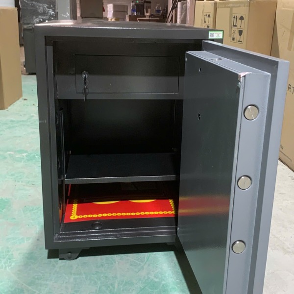 Két sắt Việt Tiệp KW99DM ghi xám Cơ đổi mã có nội thất rộng 3 ngăn