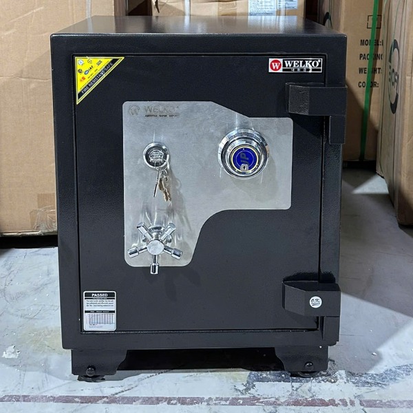 Thực thế két sắt Welko US68C khóa cơ màu đen tại kho