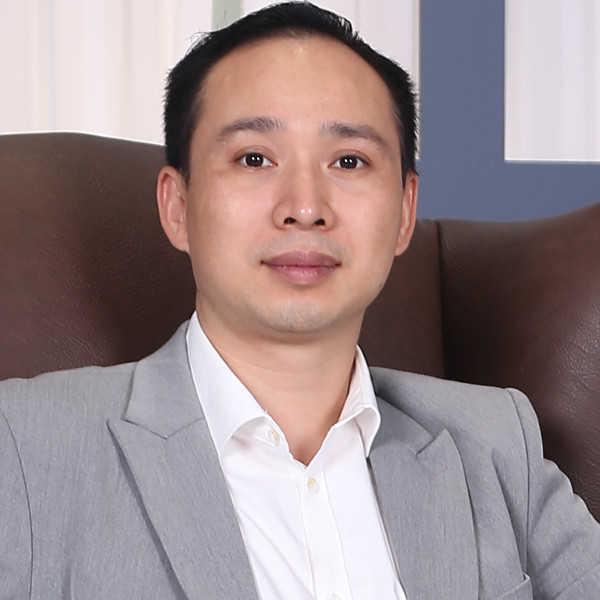 Nguyễn Đức Phương - Giám đốc