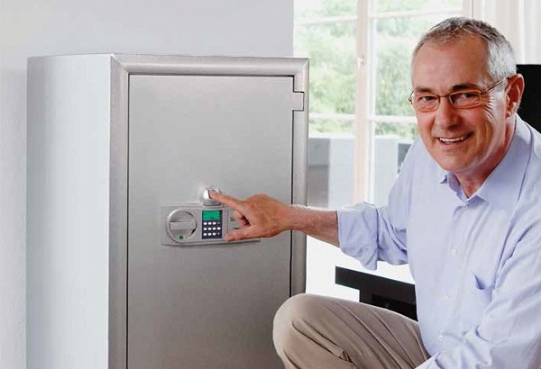 Két sắt báo động bảo vệ tài sản hiệu quả