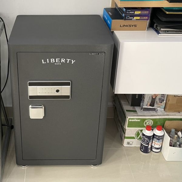 Két sắt Liberty LB78S
